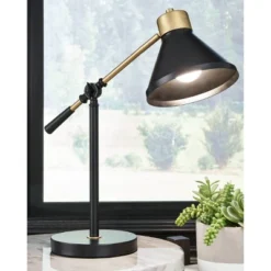 Garville Metal Table Lamp Black/Gold - Signature Design By Ashley